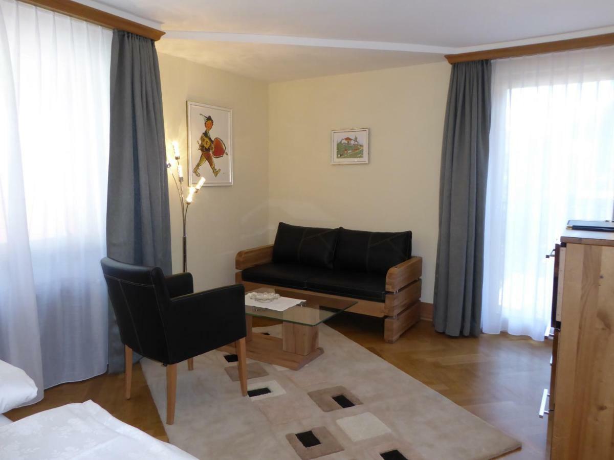 Hotel Engadinerhof بونتريسنا المظهر الخارجي الصورة